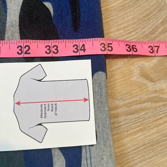 🩵Calvin Klein Blue Camo Logo Hoodie, Size L. Super comfy and cute! - Picture 5 of 7